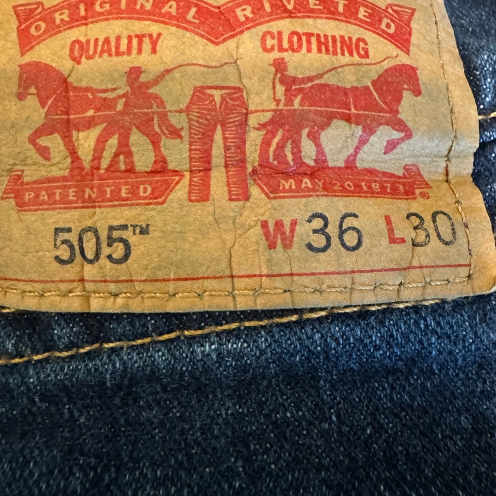 Levi's 505 Regular Fit Men’s Jeans - Blue (W36 L30)